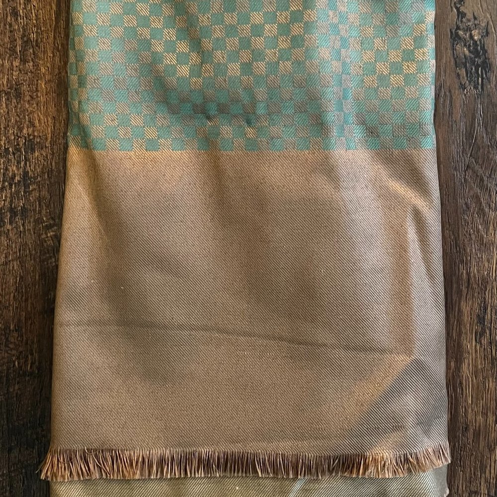 Brand New Oswal Shawl